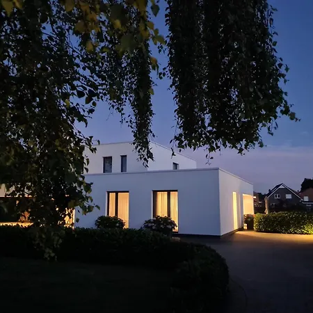 Eilers, Katja Lilly, Lilly