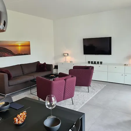 Eilers, Katja Lilly, Lilly Apartamento