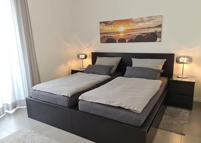 Eilers, Katja Lilly, Lilly Фарель